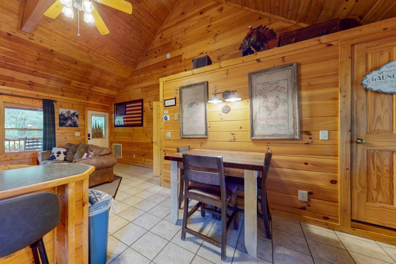 Moose Tracks Lodge 비둘기 포지 외부 사진